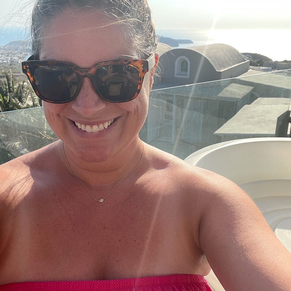 Meet your Posher, Jacqueline